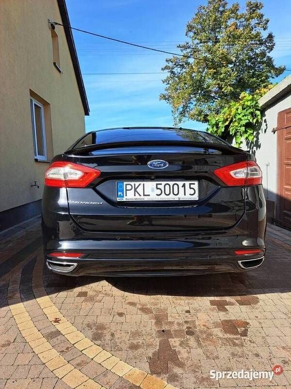 Czarny Używany 2017 Ford Mondeo Titanium Hatchback | 67 900 zł (Drogi) - Obraz 1/4