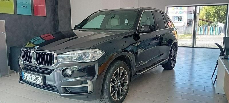 Czarny Używany 2016 BMW X5 SUV | 89 900 zł (Uczciwa cena) - Obraz 1/4