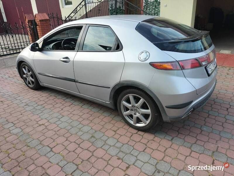 Używany Honda Civic 140 KM (102 kW) 2006