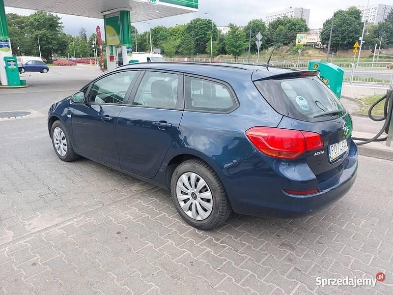 Używany Opel Astra 2011 Kombi