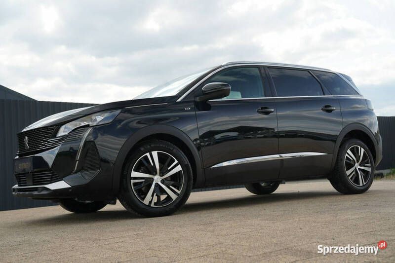 Czarny Używany 2022 Peugeot 5008 GT Minivan | 104 700 zł (Dobra cena) - Obraz 1/4