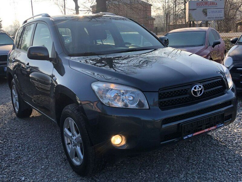 Używany Toyota RAV4 152 KM (111 kW) 2007 Szary (metalik) SUV