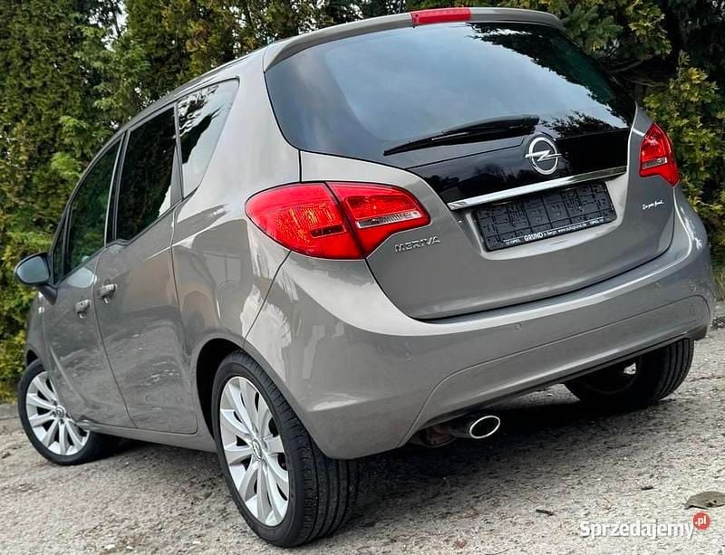 Używany Opel Meriva 2014 Beżowy Minivan