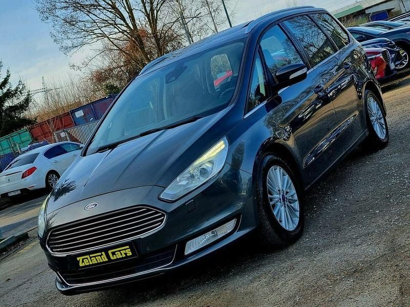 Używany Ford Galaxy 2016 Szary Minivan