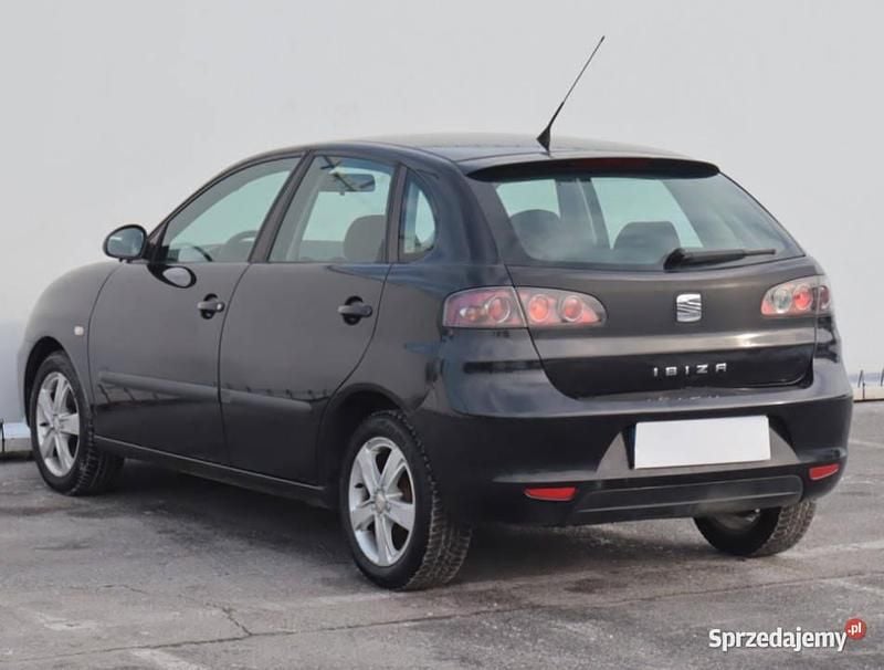 Używany Seat Ibiza 2008 Czarny Hatchback