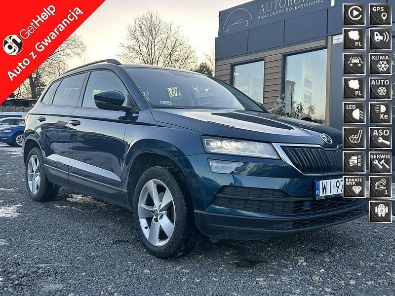 Niebieski ciemny (metalik) Używany 2021 Skoda Karoq SUV | 68 900 zł (Super Cena) - Obraz 1/4