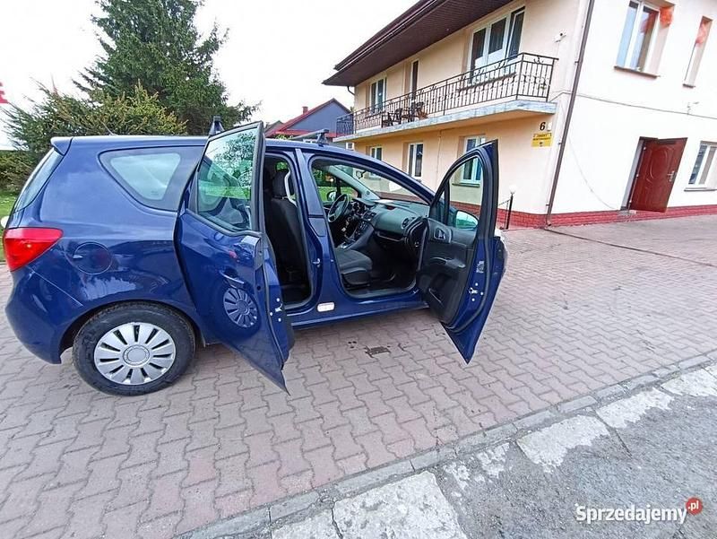 Używany Opel Meriva 2014 Niebieski Minivan