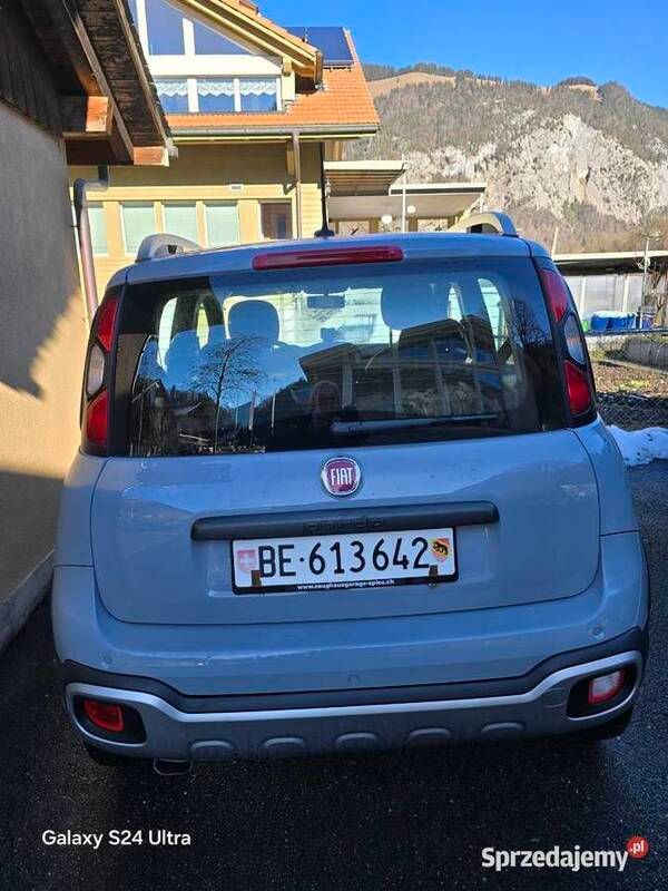 Używany Fiat Panda 4x4 2019 Srebrny Hatchback