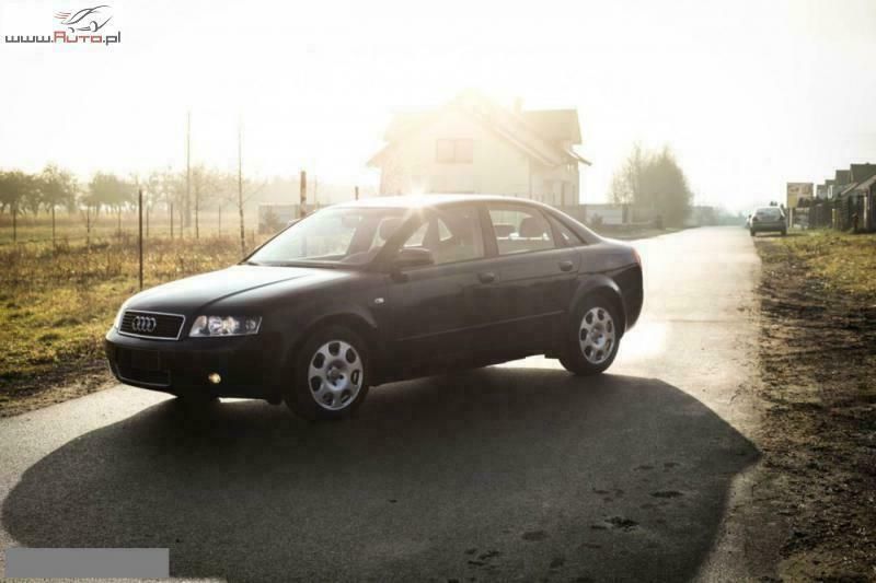 Czarny Używany 2004 Audi A4 Sedan/Limuzyna | 17 900 zł (Drogi) - Obraz 1/4