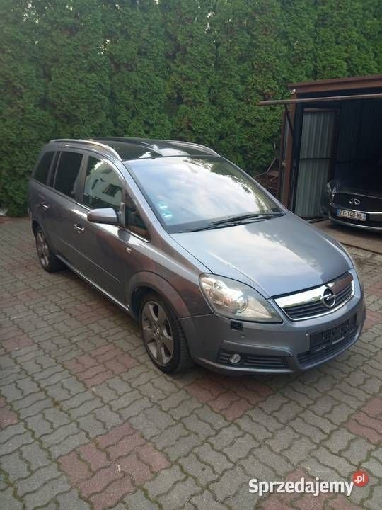 Używany Opel Zafira Cosmo 2006 Szary Minivan