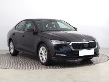 Czarny Używany 2020 Skoda Octavia Hatchback | 72 999 zł (Uczciwa cena) - Obraz 1/4