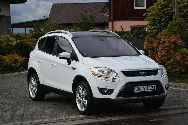 Biały Używany 2012 Ford Kuga Titanium S SUV | 38 400 zł (Uczciwa cena) - Obraz 1/4