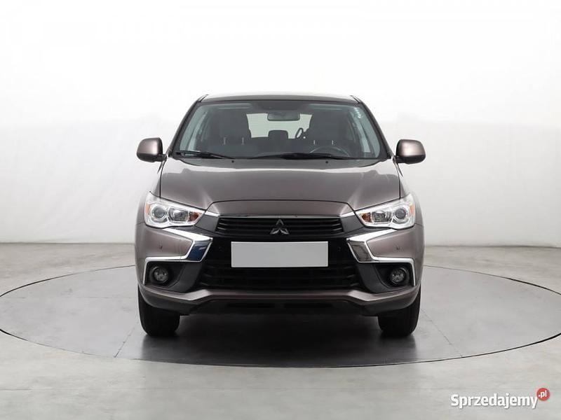 Brązowy Używany 2017 Mitsubishi ASX SUV | 52 999 zł (Uczciwa cena) - Obraz 1/4