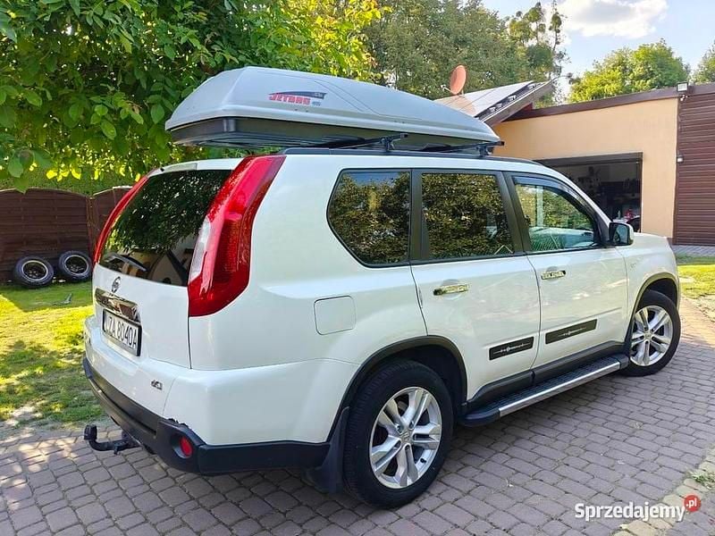Biały Używany 2012 Nissan X-Trail SUV | 39 999 zł (Uczciwa cena) - Obraz 1/4