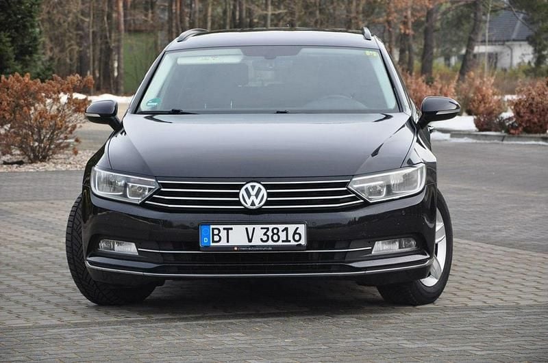 Używany VW Passat 190 KM (139 kW) 2016 Czarny (metalik) Kombi
