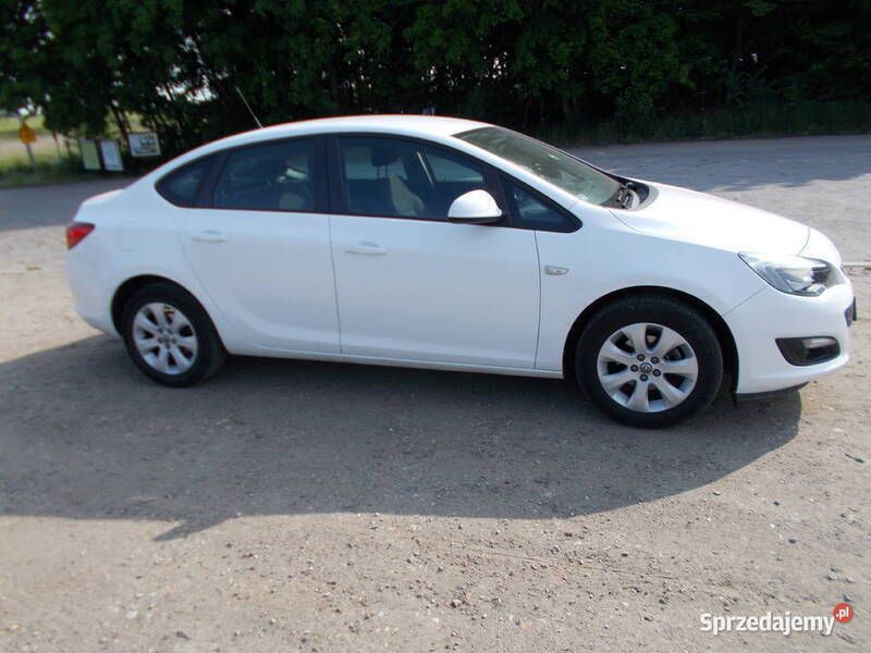Używany Opel Astra 2018 Sedan/Limuzyna