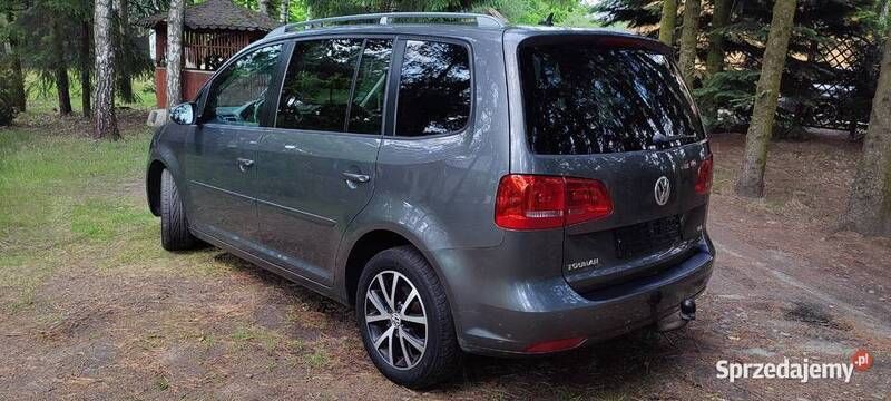 Używany VW Touran 105 KM (77 kW) 2010 Minivan