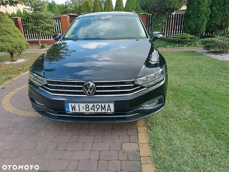 Używany VW Passat 2022 Czarny Kombi