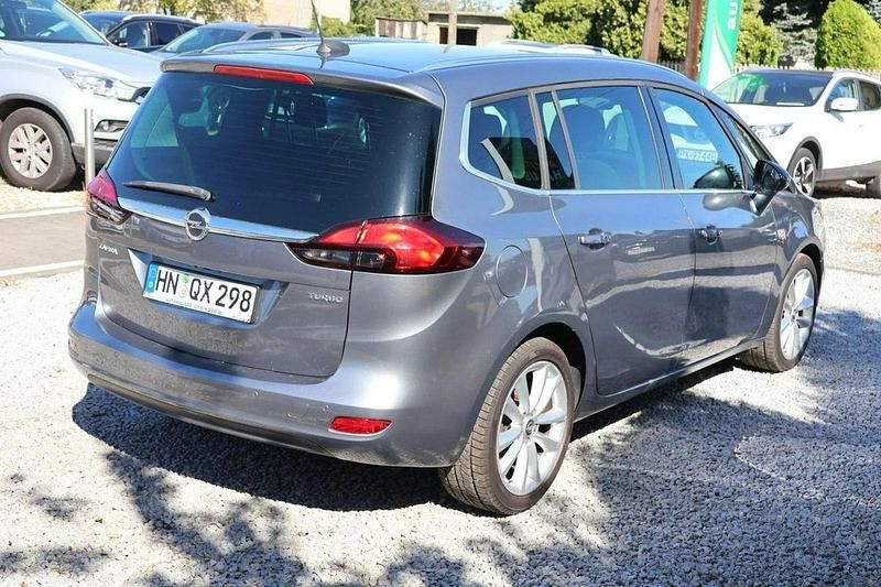 Używany Opel Zafira 140 KM (102 kW) 2018 Szary (metalik) Minivan