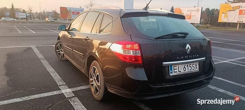 Używany Renault Laguna III 140 KM (102 kW) 2008 Czarny Kombi