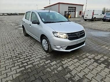 Srebrny Używany 2013 Dacia Sandero Hatchback | 6500 zł (Uczciwa cena) - Obraz 1/4