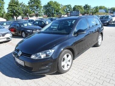 Czarny Używany 2016 VW Golf VII Kombi | 40 000 zł (Uczciwa cena) - Obraz 1/4