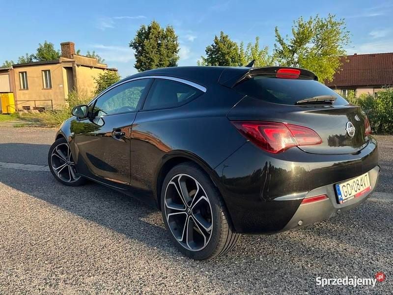 Grafitowy Używany 2012 Opel Astra GTC Edition | 22 999 zł (Uczciwa cena) - Obraz 1/4