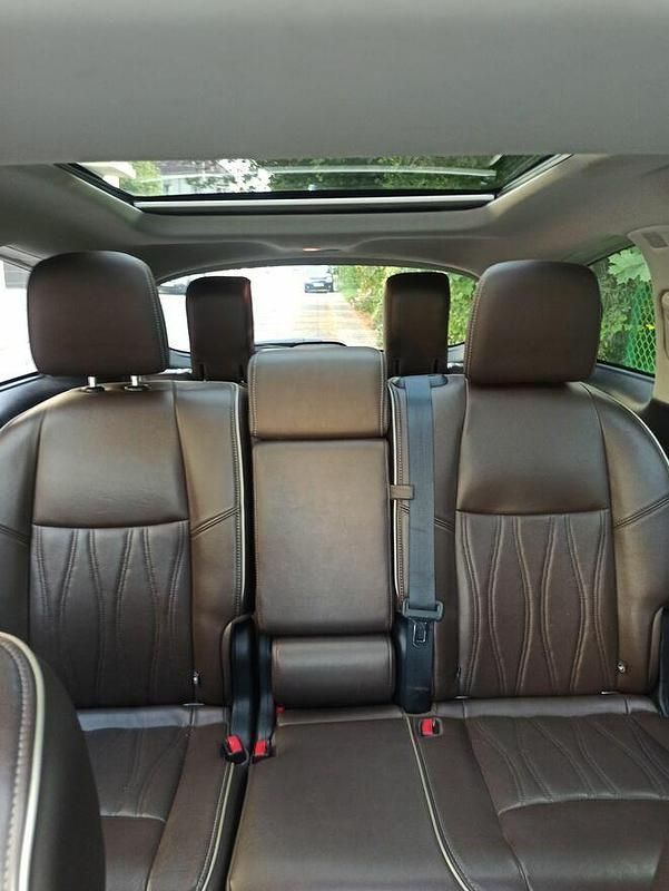 Używany Infiniti QX60 2017 Czarny SUV