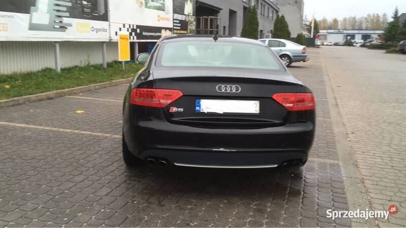 Czarny Używany 2010 Audi S5 | 37 000 zł - Obraz 1/4