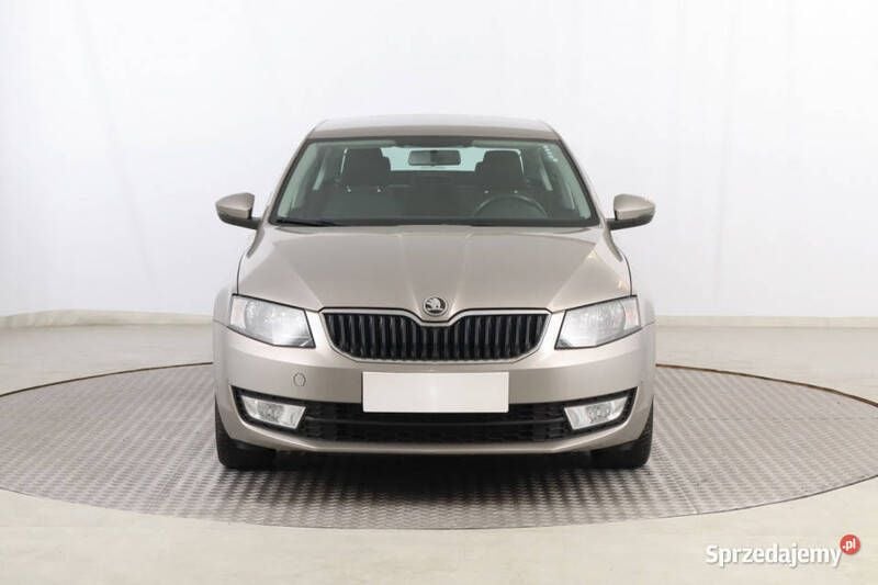 Beżowy Używany 2013 Skoda Octavia Hatchback | 29 999 zł (Dość drogi) - Obraz 1/4
