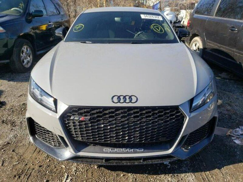 Używany Audi TT RS 394 KM (289 kW) 2021 Szary Coupe