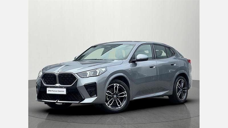 Szary skyscraper m metalizowany Używany 2023 BMW X2 Shadowline SUV | 199 900 zł - Obraz 1/3