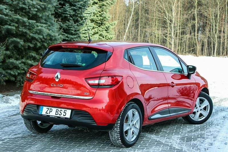 Używany Renault Clio IV 90 KM (66 kW) 2016 Inny (metalik, perła) Hatchback