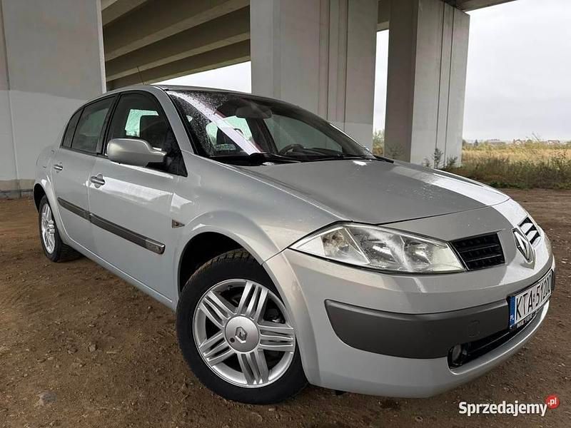 Srebrny Używany 2005 Renault Mégane II Sedan/Limuzyna | 5700 zł (Drogi) - Obraz 1/4