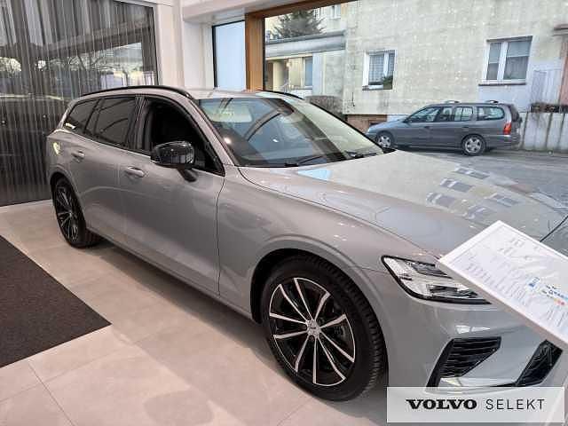 Nowe Volvo V60 349 KM (256 kW) 2025 Szary Kombi