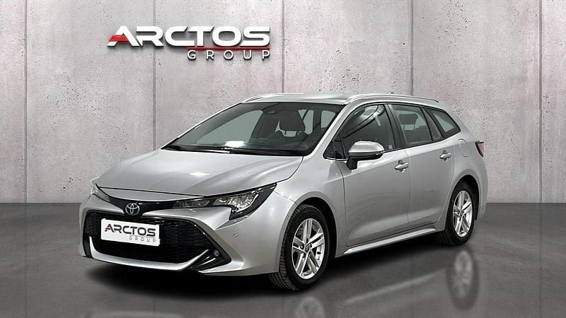 Srebrny Używany 2022 Toyota Corolla Comfort Kombi | 74 900 zł (Dobra cena) - Obraz 1/4