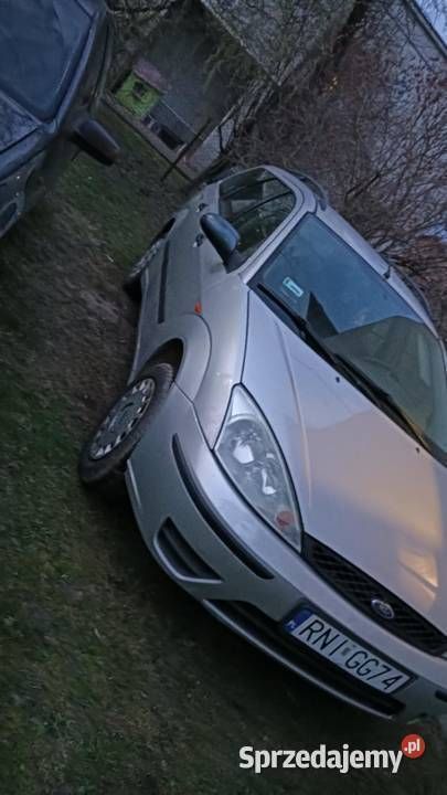 Używany Ford Focus 2004 Szary Kombi