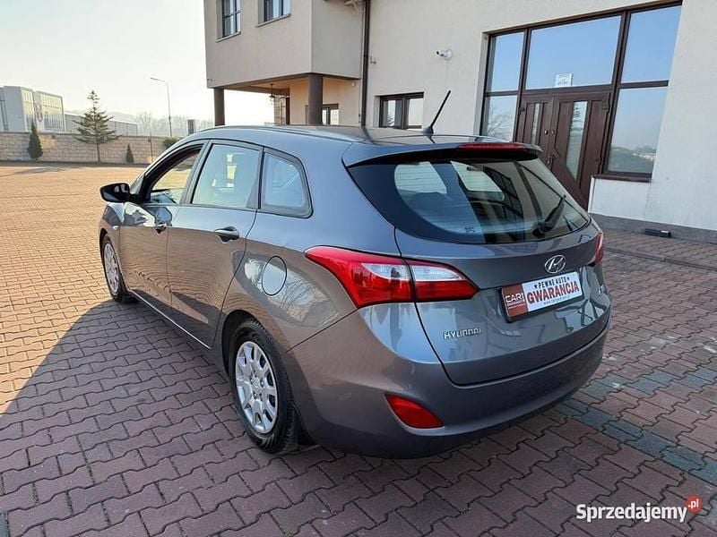 Używany Hyundai i30 2012 Srebrny Kombi