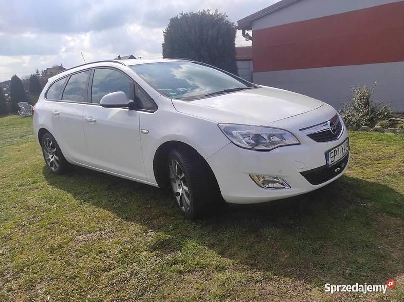 Używany 2011 Opel Astra | 28 000 zł (Drogi) - Obraz 1/1