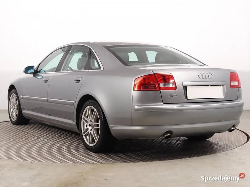 Używany Audi A8 326 KM (239 kW) 2006 Szary Sedan/Limuzyna