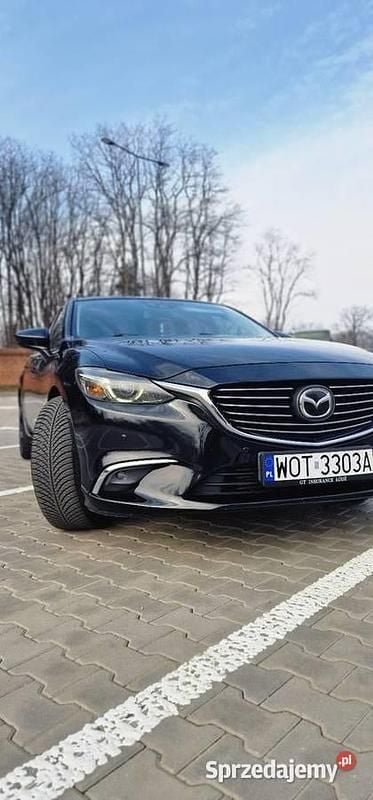 Używany Mazda 6 2015 Czarny Sedan/Limuzyna