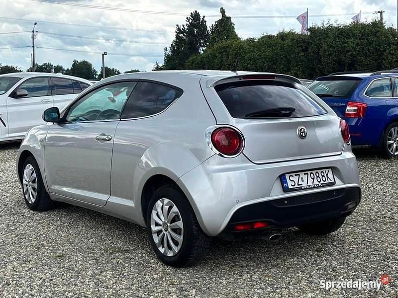 Używany Alfa Romeo MiTo 120 KM (88 kW) 2009 Srebrny Hatchback