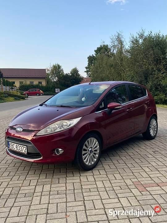 Bordowy Używany 2008 Ford Fiesta Hatchback | 13 900 zł - Obraz 1/4