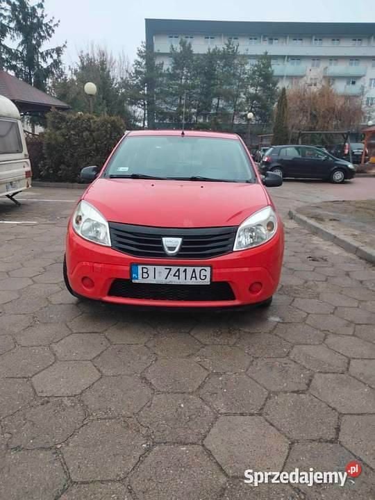 Czerwony Używany 2010 Dacia Sandero Hatchback | 7900 zł (Dobra cena) - Obraz 1/4