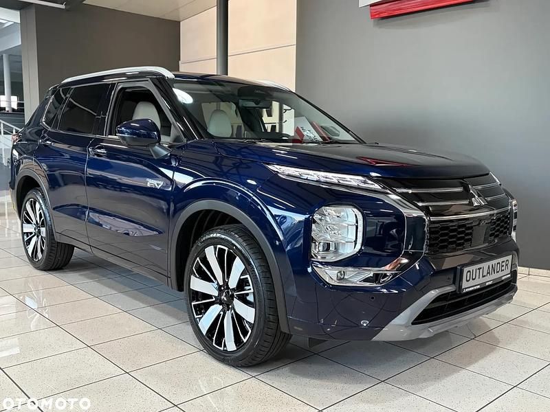 Niebieski Nowe 2025 Mitsubishi Outlander P-HEV SUV | 238 900 zł - Obraz 1/4