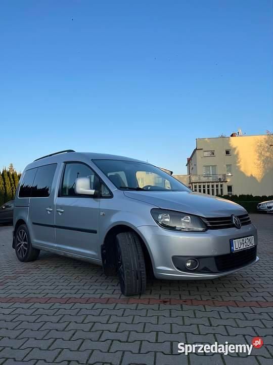 Srebrny Używany 2010 VW Caddy R Minivan | 25 900 zł (Dość drogi) - Obraz 1/4
