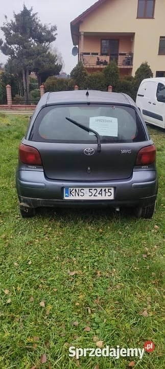 Grafitowy Używany 2005 Toyota Yaris Hatchback | 8600 zł (Uczciwa cena) - Obraz 1/4