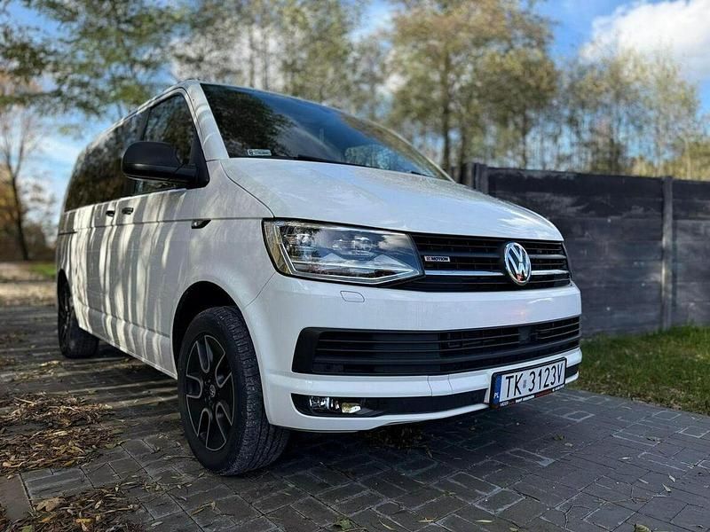 Używany VW Multivan Trendline 150 KM (110 kW) 2018 Biały Van
