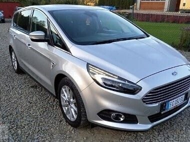 Srebrny Używany 2015 Ford S-MAX Titanium Minivan | 69 000 zł - Obraz 1/4