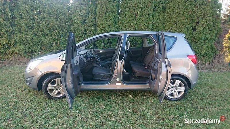 Używany 2010 Opel Meriva Minivan | 9880 zł (Dobra cena) - Obraz 1/4